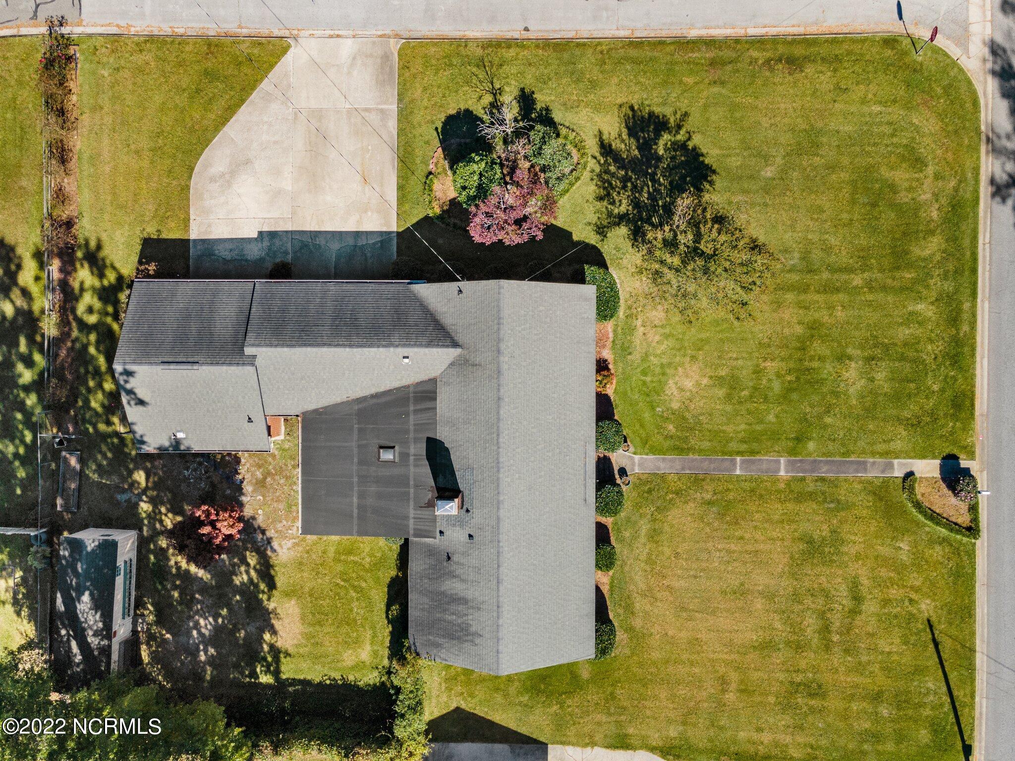 2408 Hardee Road Kinston, NC 28504 - Photo 17 of 51 17-web-or-mls-DJI_0044