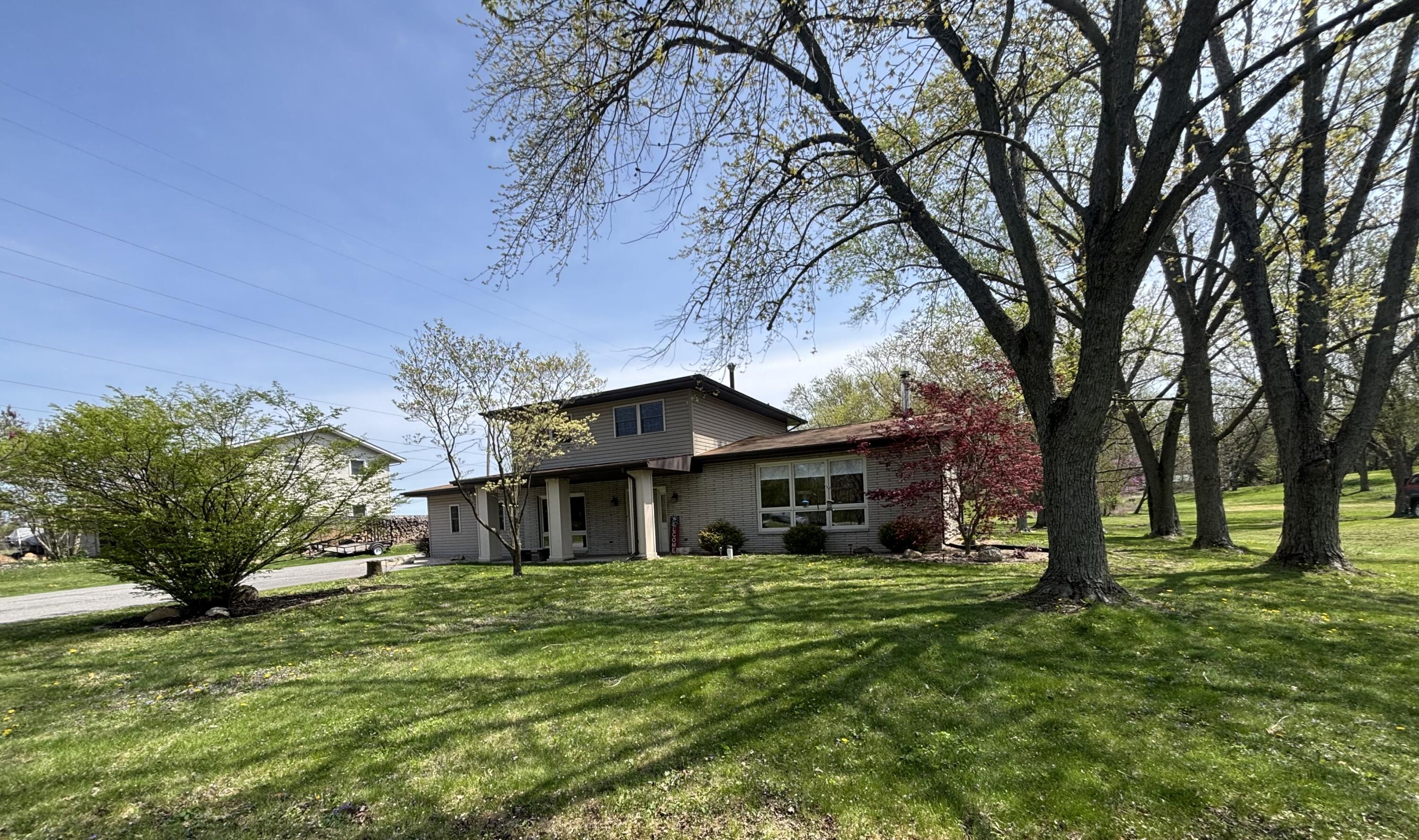 733 Meridian Road Valparaiso, IN 46383 - Photo 25 of 26 3000x1776
