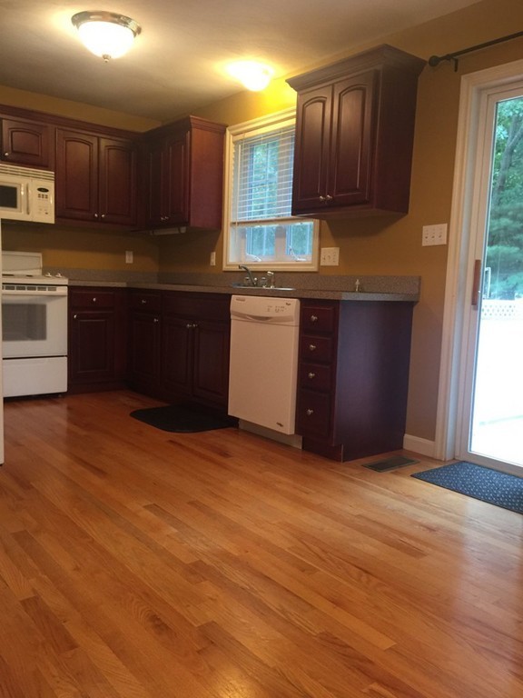 191 Merrimack Road, Unit 2 Methuen, MA 01844 - Photo 20 of 25 Gallery Image 20