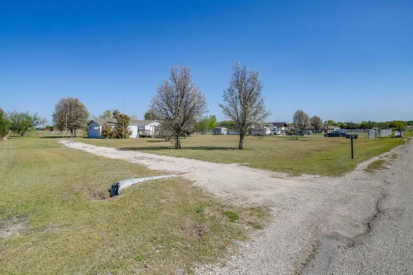 $150,000 | 11009 Everest Drive, Venus, TX 76084