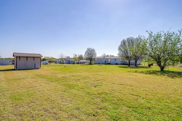 $150,000 | 11009 Everest Drive, Venus, TX 76084