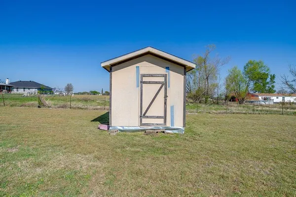 $150,000 | 11009 Everest Drive, Venus, TX 76084