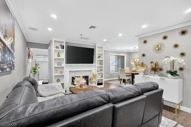 $489,000 | 20 McChesney Court, West Orange, NJ 07052