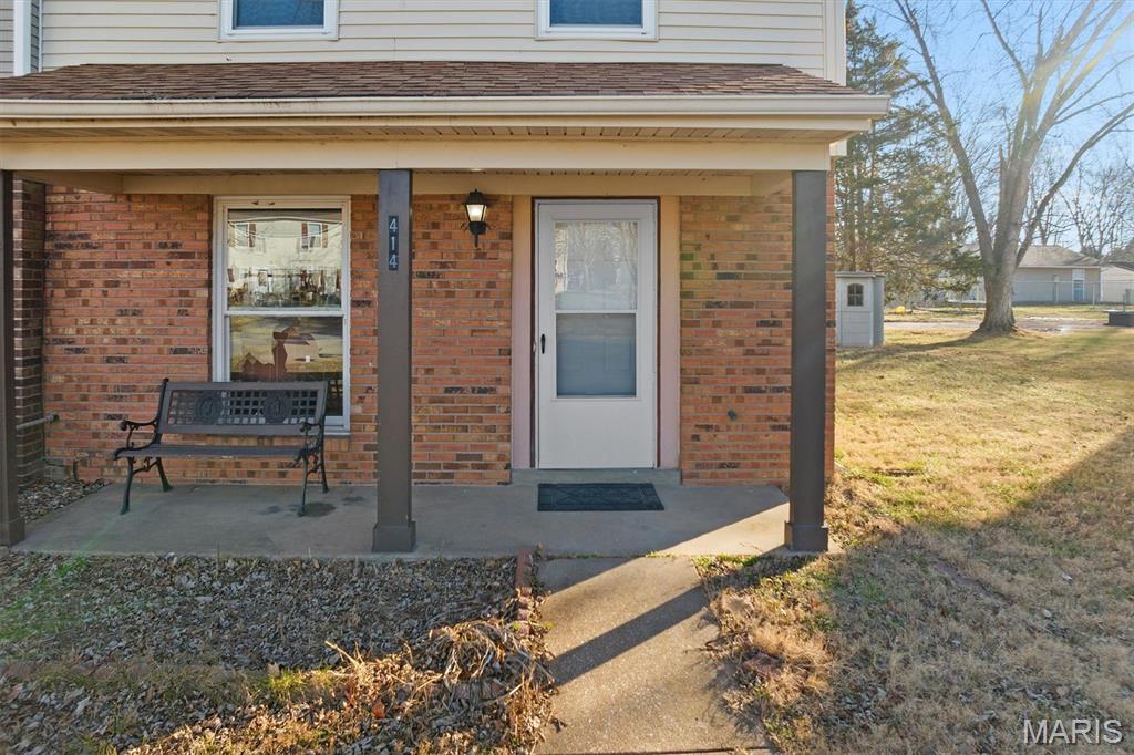 414 North County Road Mascoutah, IL 62258 - Photo 2 of 28