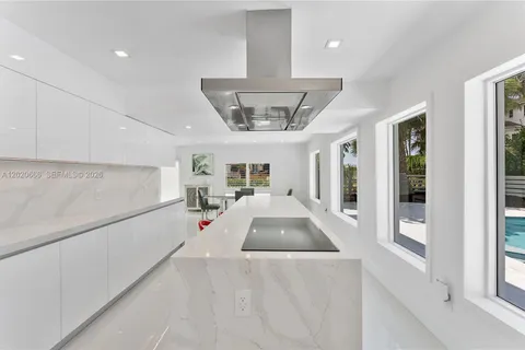 $2,595,000 | 1903 Bay Drive, Pompano Beach, FL 33062