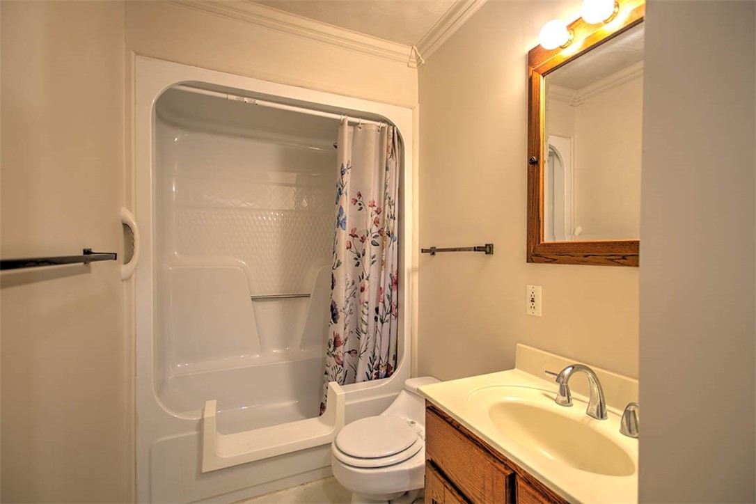 204 Newcastle Drive Decatur, IL 62526 - Photo 16 of 22 Gallery Image 16
