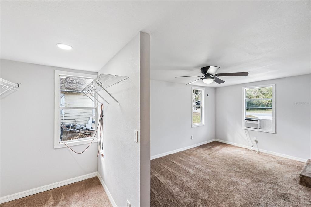 1116 Northeast 19th Street Ocala, FL 34470 - Photo 13 of 20