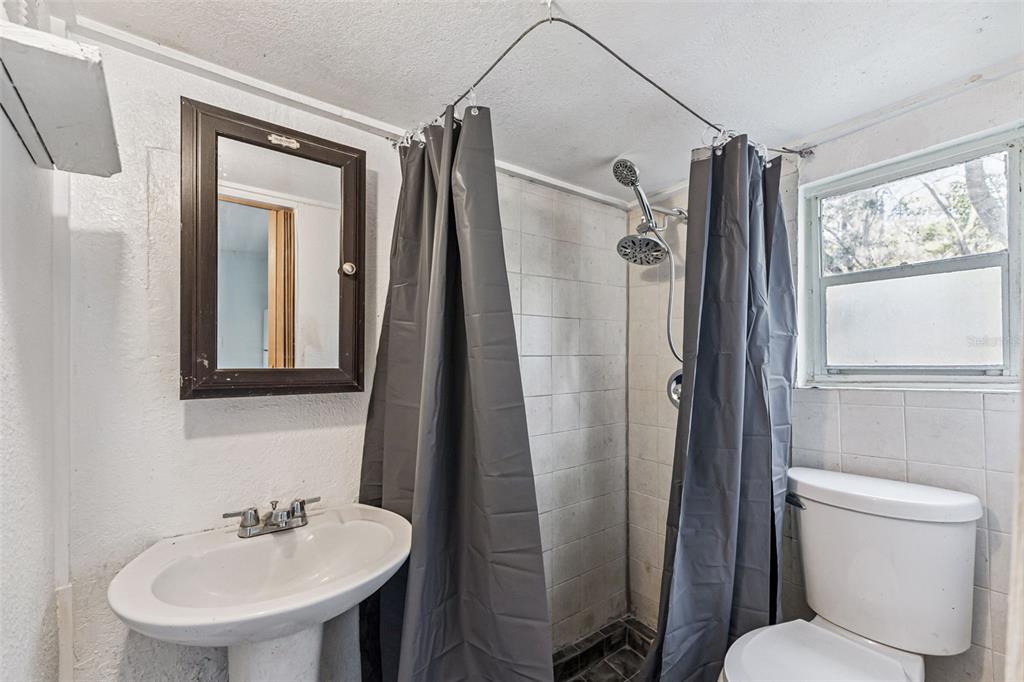 1116 Northeast 19th Street Ocala, FL 34470 - Photo 17 of 20