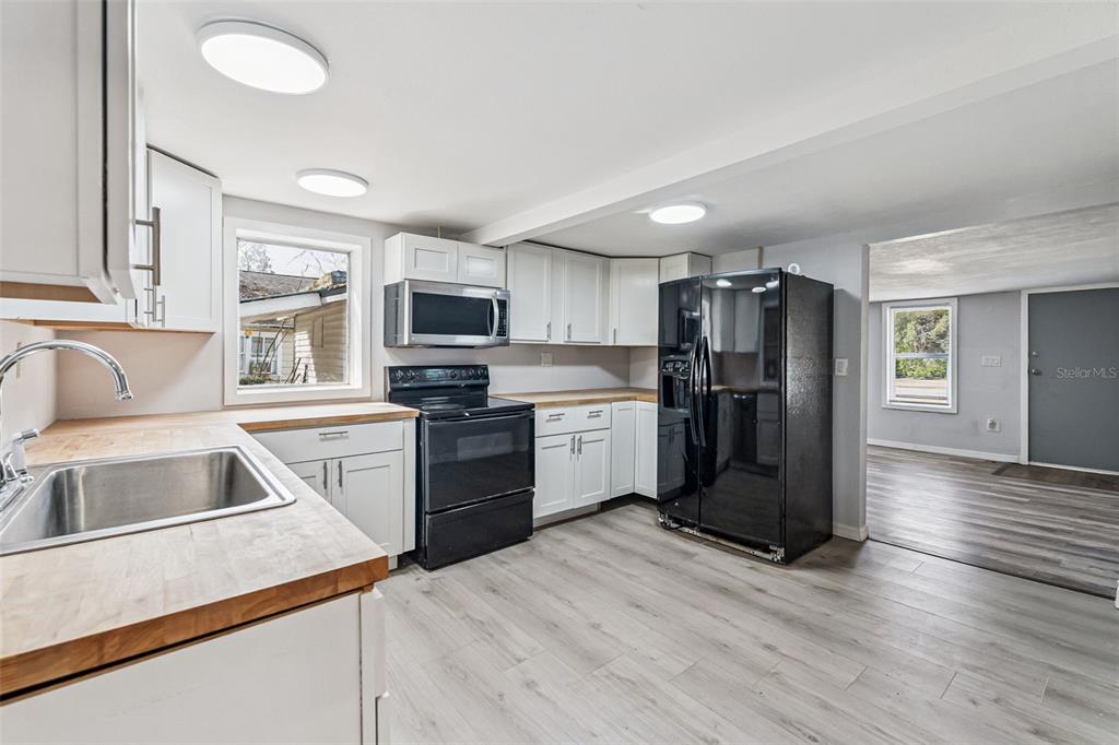 1116 Northeast 19th Street Ocala, FL 34470 - Photo 8 of 20