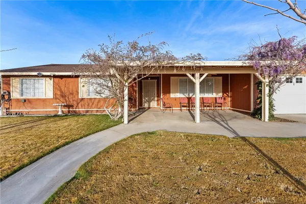 $460,000 | 39443 162nd Street East, Lake Los Angeles, CA 93591