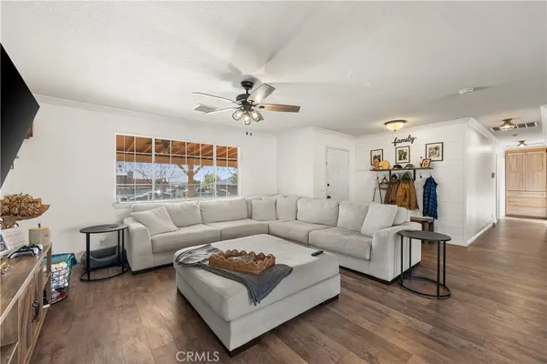 $460,000 | 39443 162nd Street East, Lake Los Angeles, CA 93591