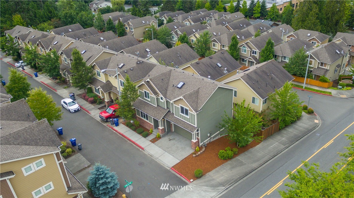 24026 40th Lane Southeast Bothell, WA 98021 - Photo 4 of 22