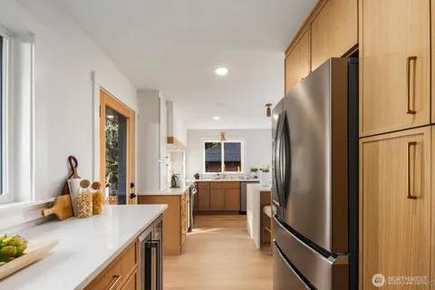 $1,398,000 | 7040 16th Avenue Northwest, Seattle, WA 98117