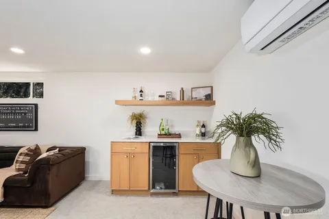 $1,398,000 | 7040 16th Avenue Northwest, Seattle, WA 98117