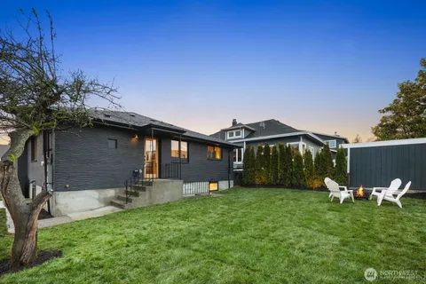 $1,398,000 | 7040 16th Avenue Northwest, Seattle, WA 98117