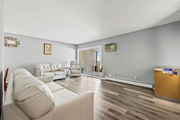 $115,000 | 12964 Nicollet Avenue, Unit 301, Burnsville, MN 55337