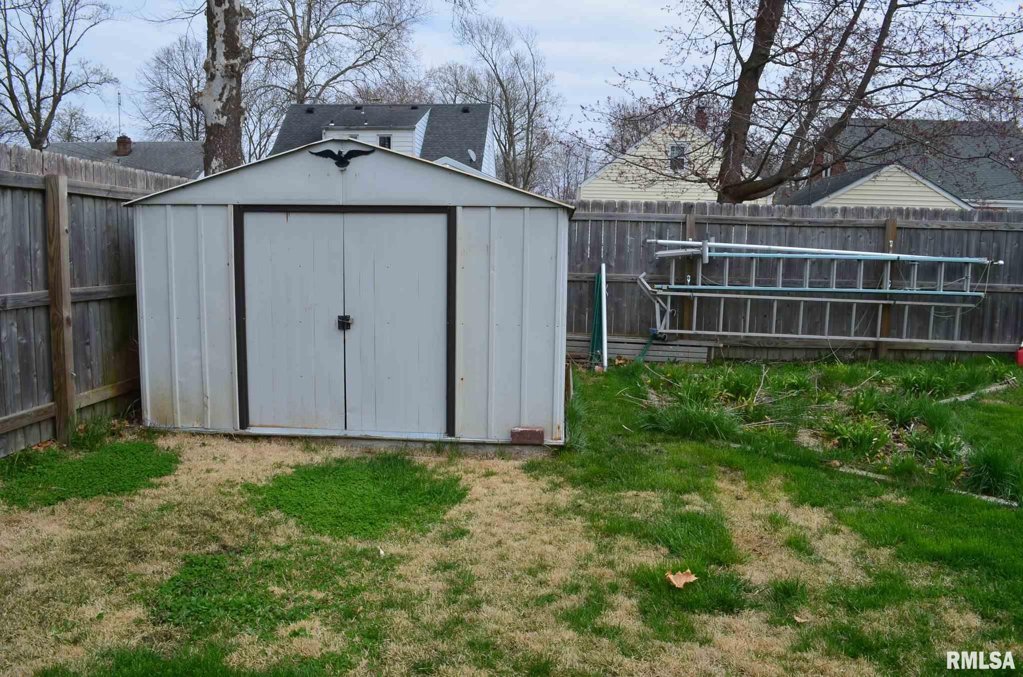 2048 North 6th Street Springfield, IL 62702 - Photo 27 of 31