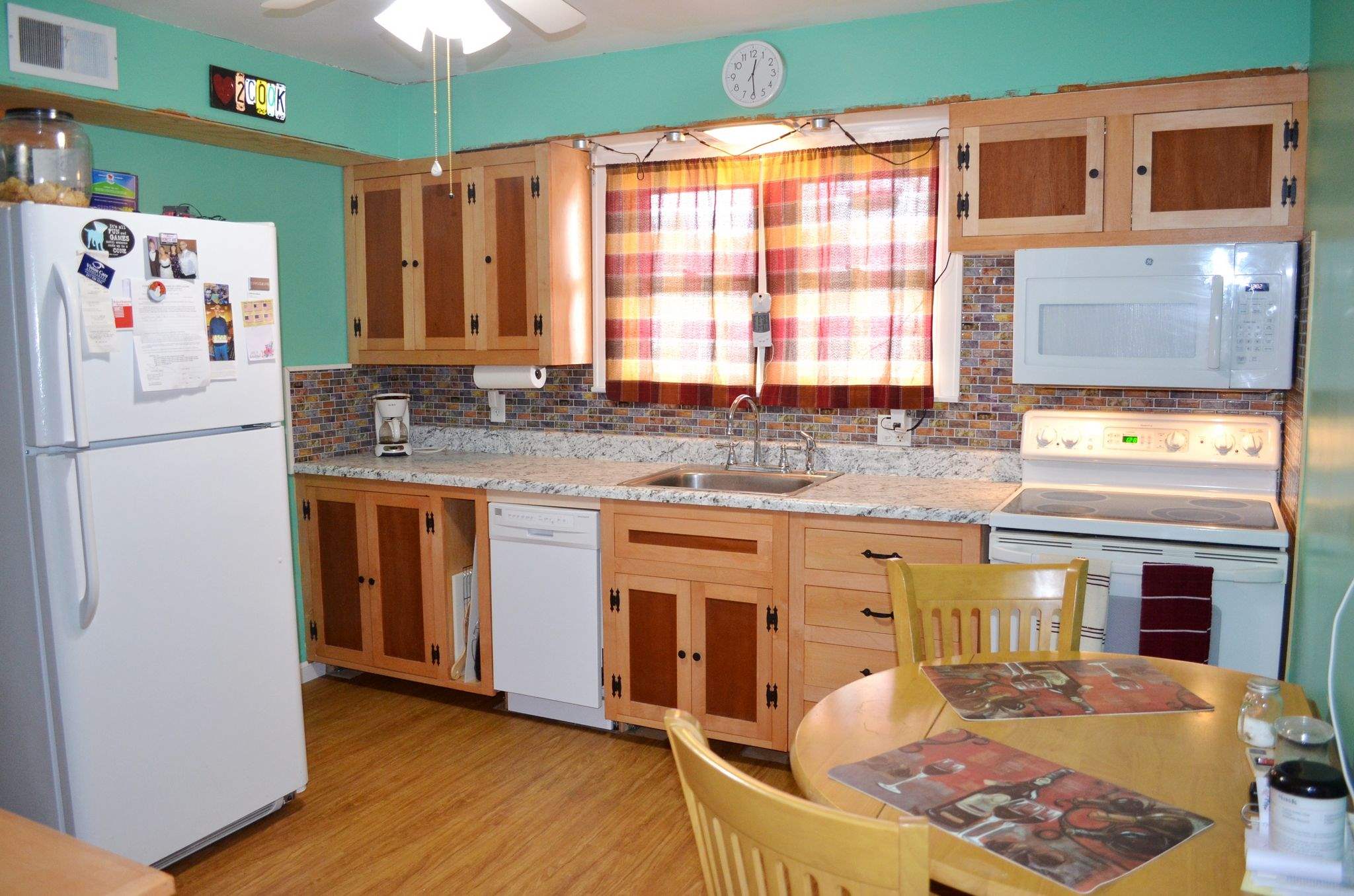2048 North 6th Street Springfield, IL 62702 - Photo 3 of 31