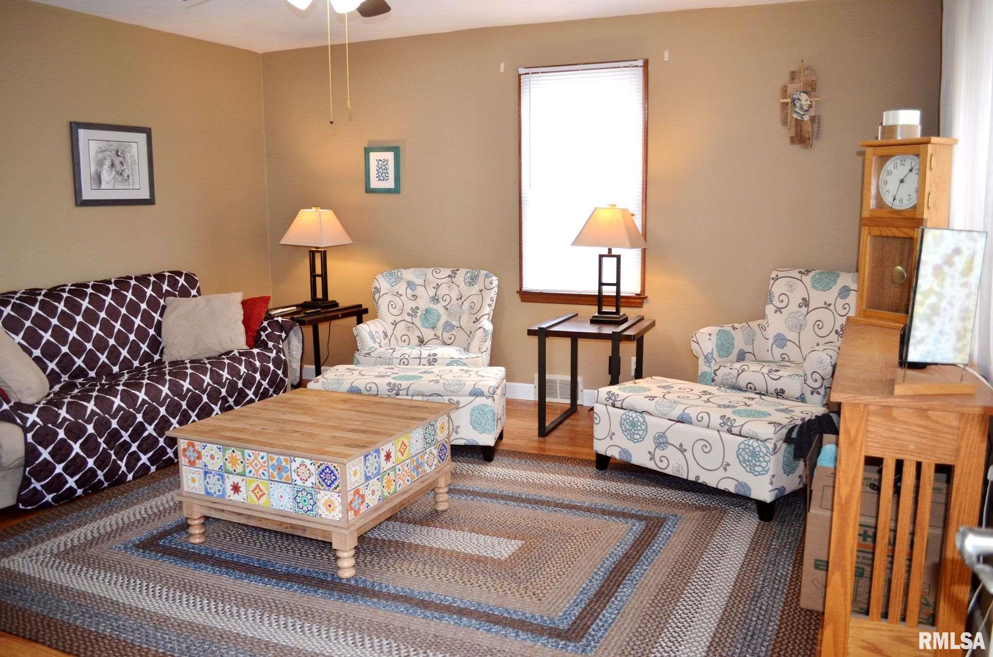 2048 North 6th Street Springfield, IL 62702 - Photo 8 of 31