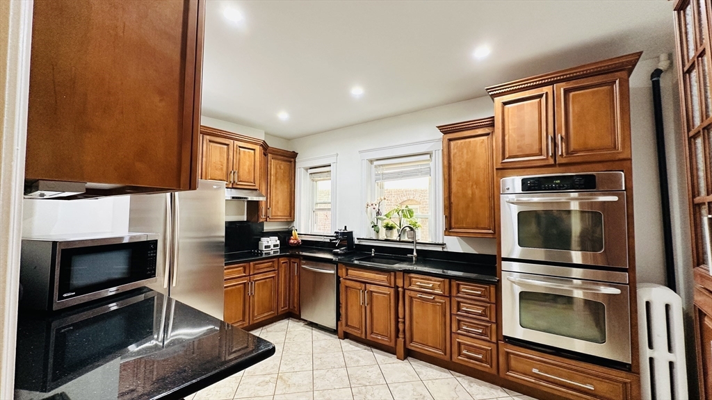 96 Naples Road, Unit 2 Brookline, MA 02446 - Photo 7 of 15
