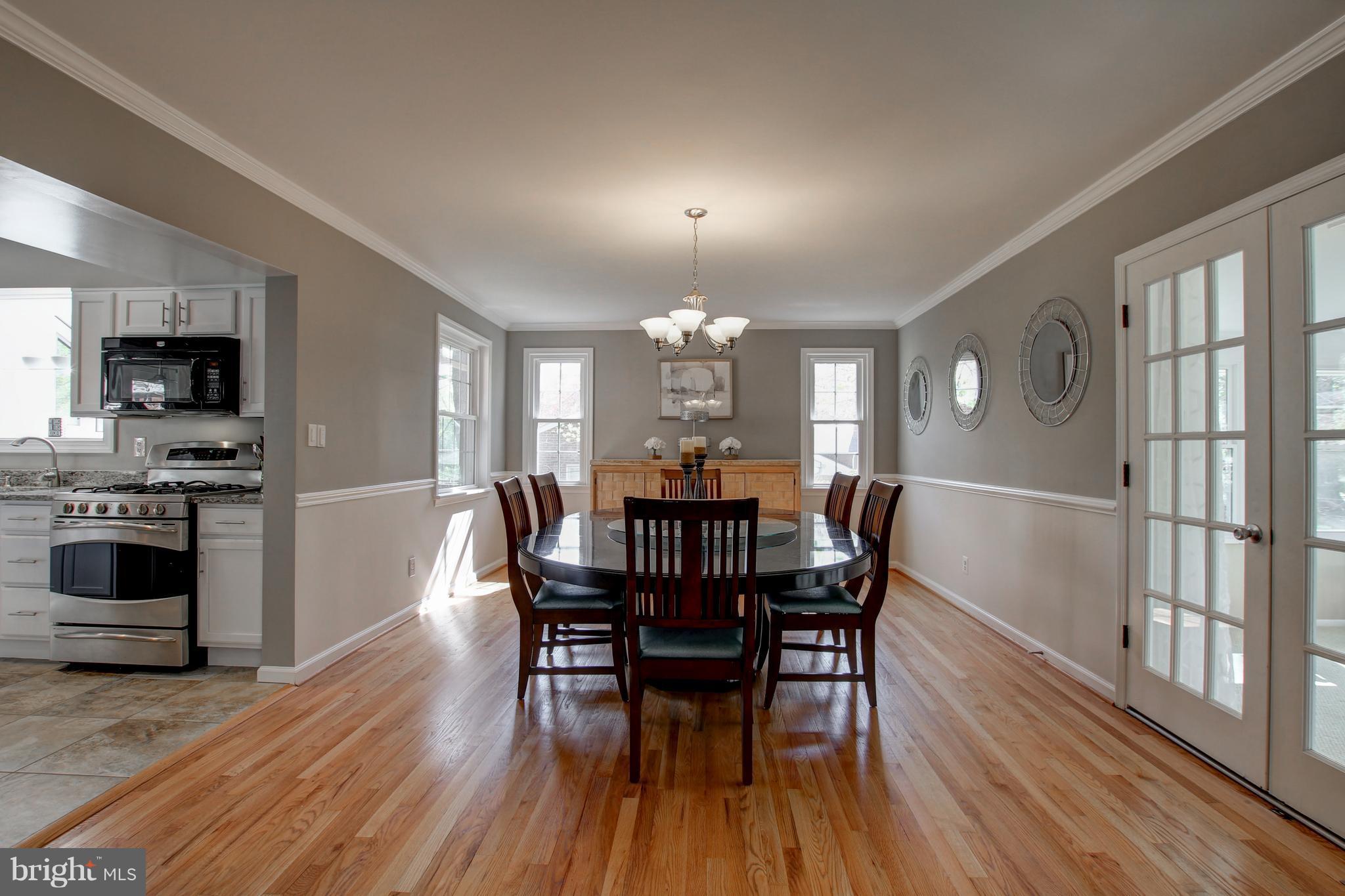 8804 Stark Road Annandale, VA 22003 - Photo 9 of 30 Dining Room