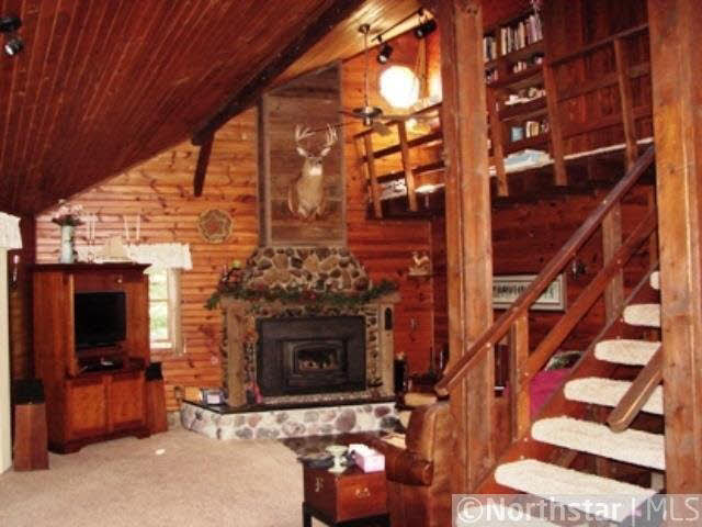 1038 Town Hall Road River Falls, WI 54022 - Photo 4 of 15 Gallery Image 4