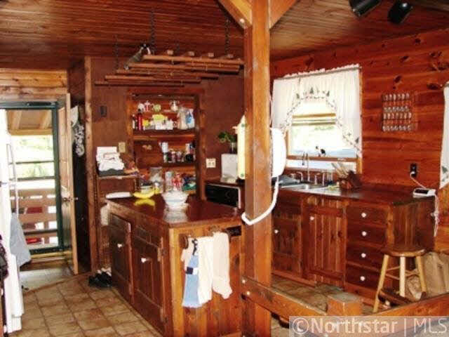 1038 Town Hall Road River Falls, WI 54022 - Photo 10 of 15 Gallery Image 10