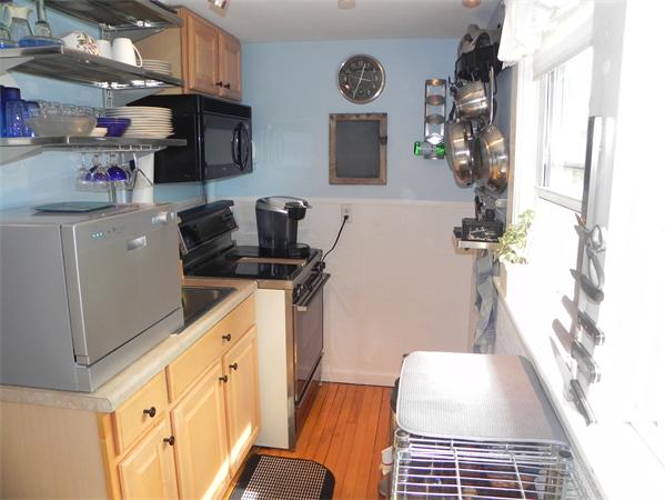 8 Appleton Street Danvers, MA 01923 - Photo 7 of 24 Gallery Image 7