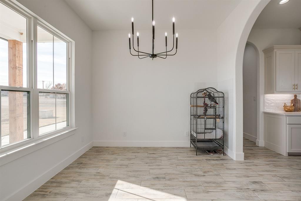8140 Lavender Road Springtown, TX 76082 - Photo 7 of 36