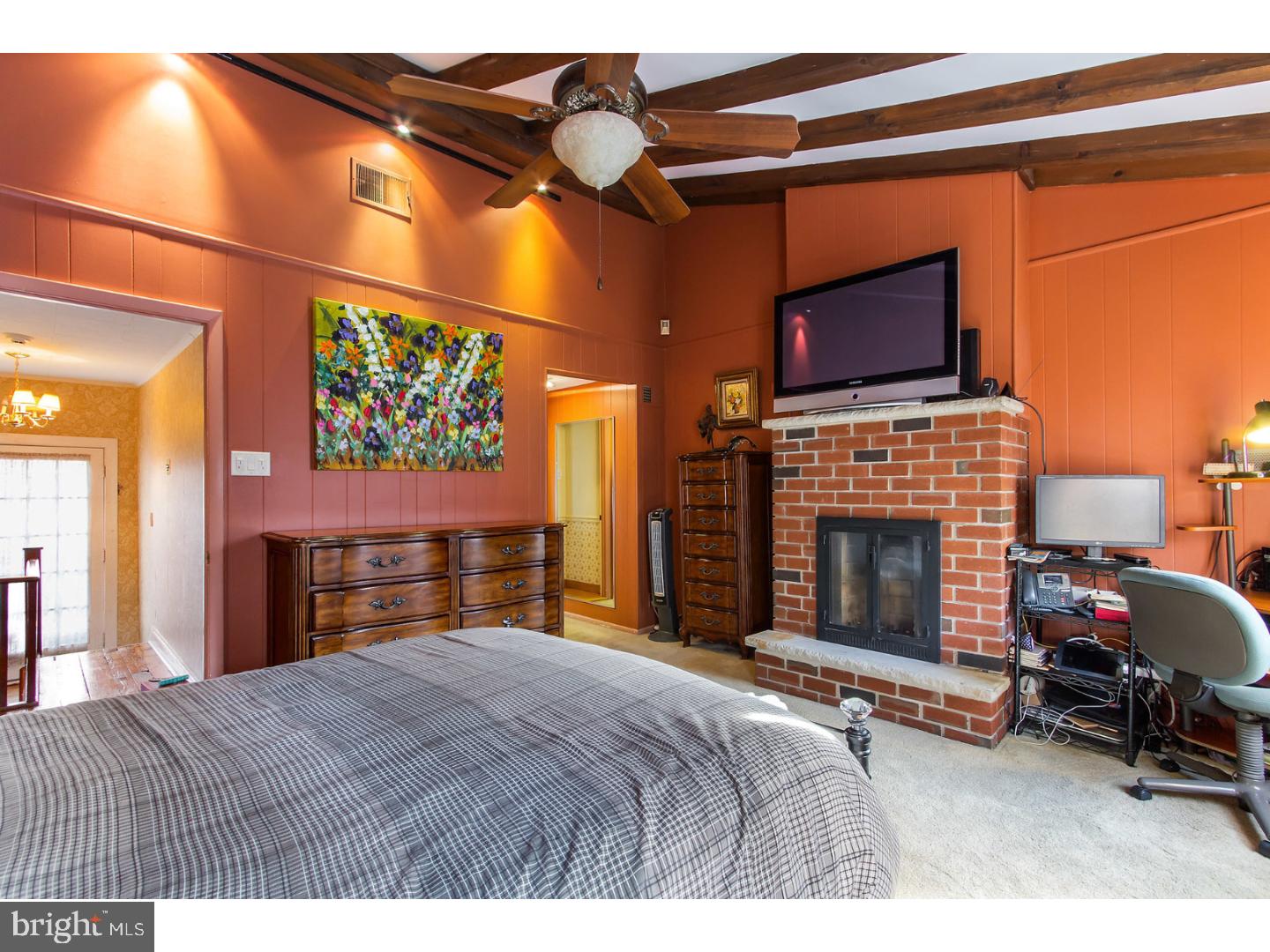 1823 Addison Street Philadelphia, PA 19146 - Photo 14 of 22 Gallery Image 14