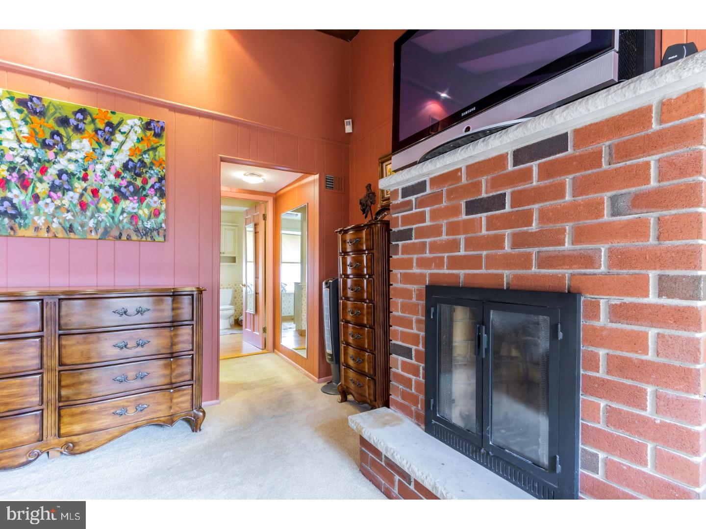 1823 Addison Street Philadelphia, PA 19146 - Photo 15 of 22 Gallery Image 15