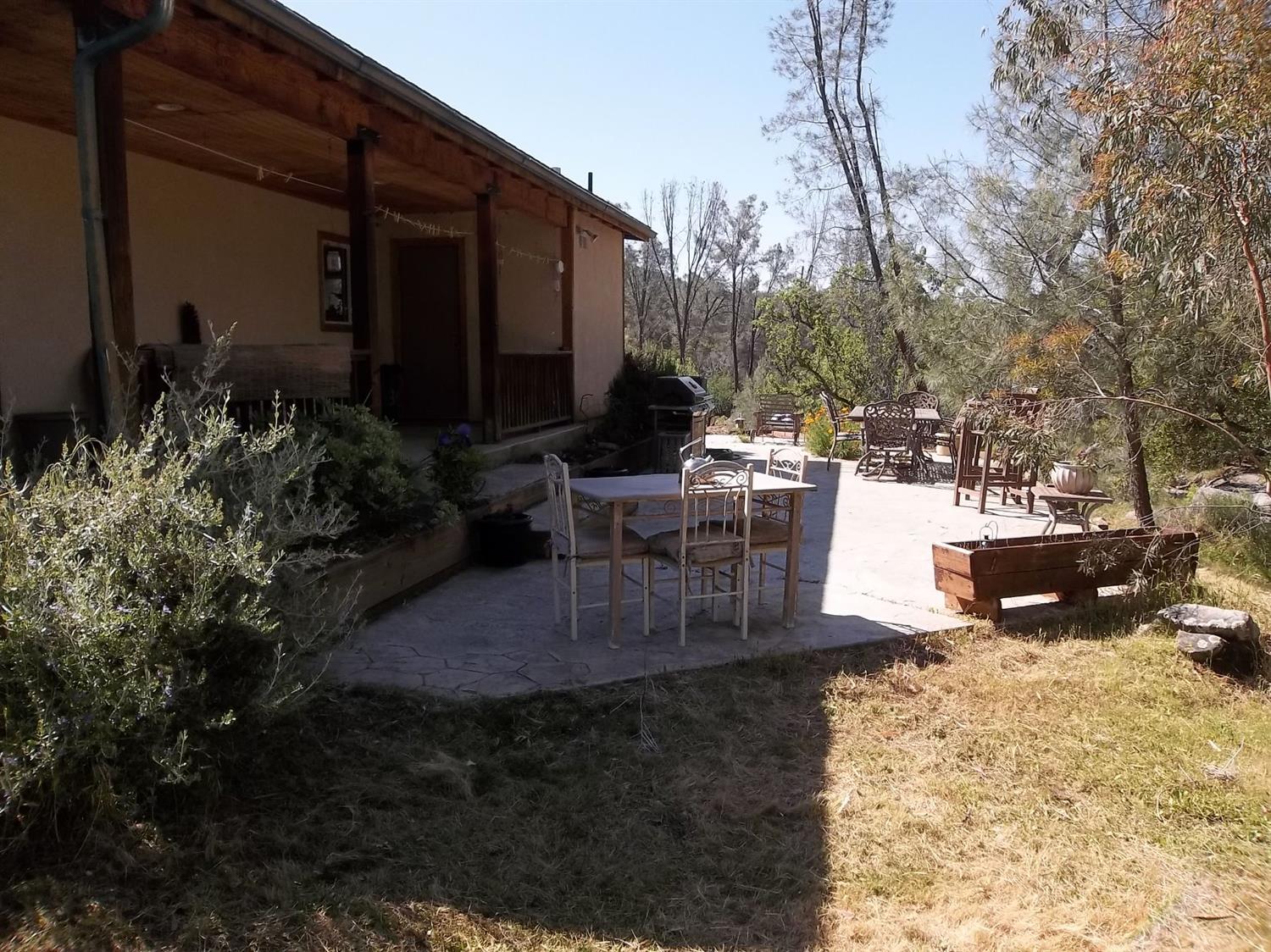 34504 Polk Ranch Road Coarsegold, CA 93614 - Photo 4 of 43 Gallery Image 4