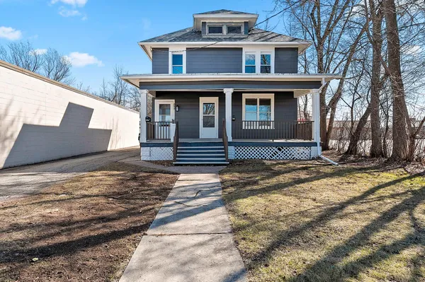 $250,000 | 209 Nicolet Boulevard, Neenah, WI 54956