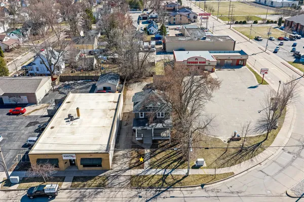 $250,000 | 209 Nicolet Boulevard, Neenah, WI 54956