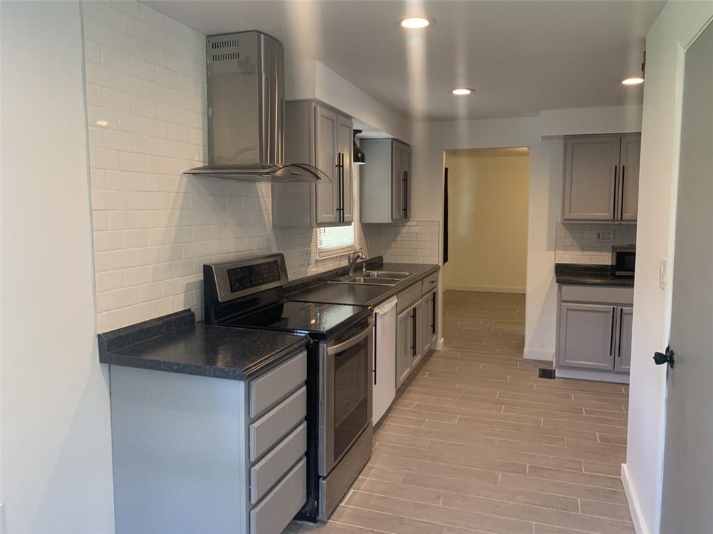 1320 McClure Road Columbus, IN 47201 - Photo 12 of 23 Gallery Image 12