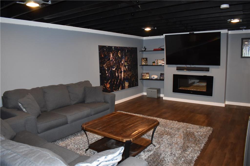 1320 McClure Road Columbus, IN 47201 - Photo 16 of 23 Gallery Image 16