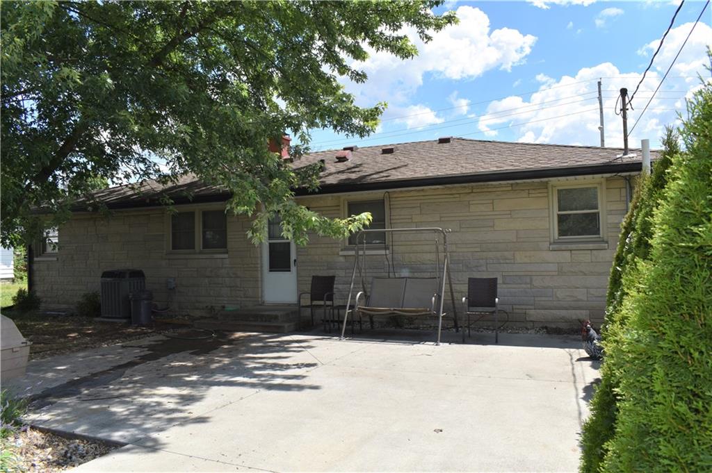 1320 McClure Road Columbus, IN 47201 - Photo 22 of 23 Gallery Image 22