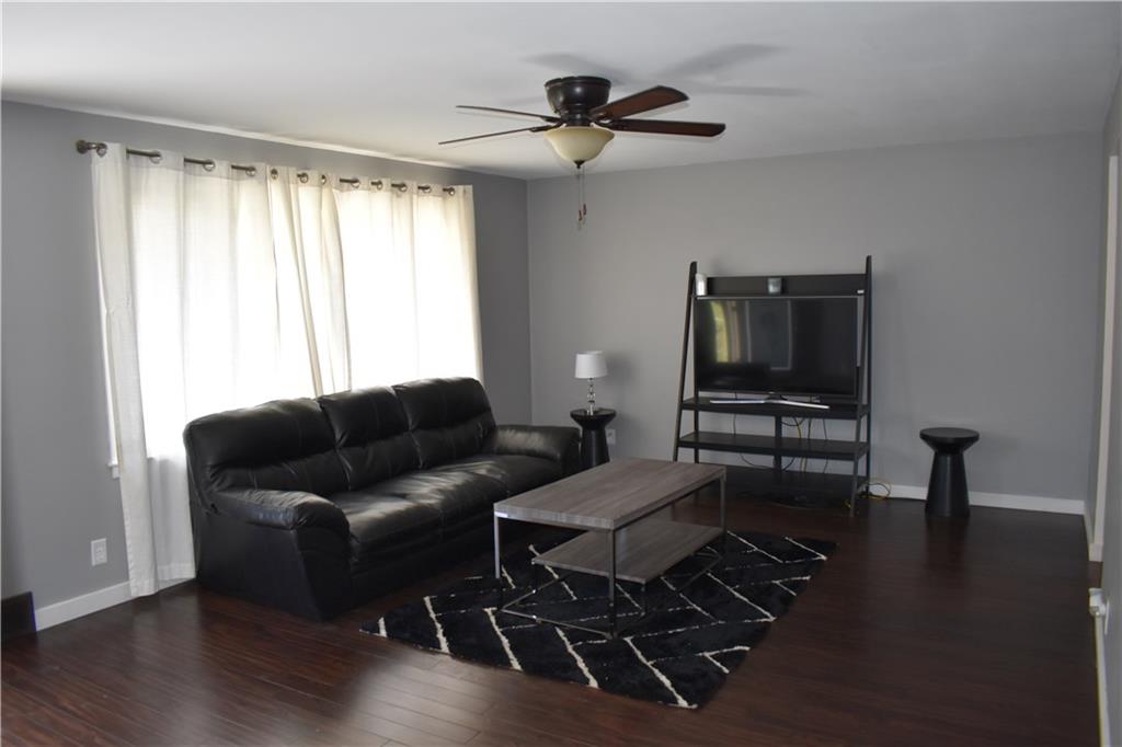 1320 McClure Road Columbus, IN 47201 - Photo 4 of 23 Gallery Image 4