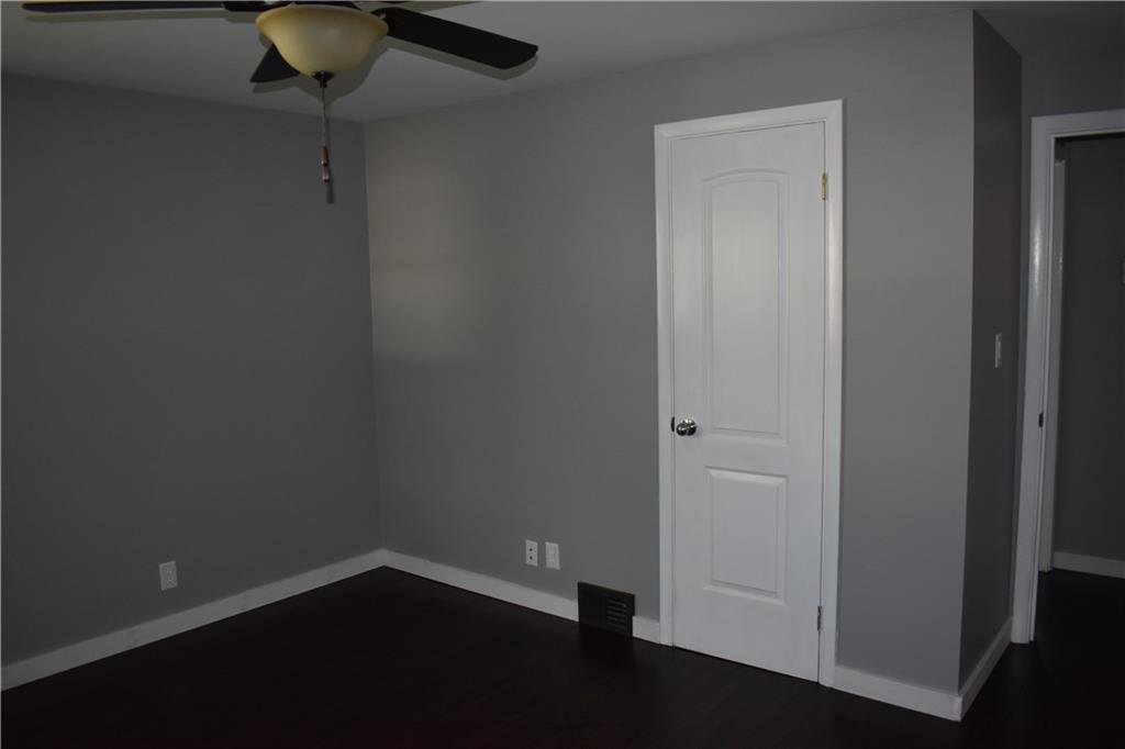 1320 McClure Road Columbus, IN 47201 - Photo 6 of 23 Gallery Image 6