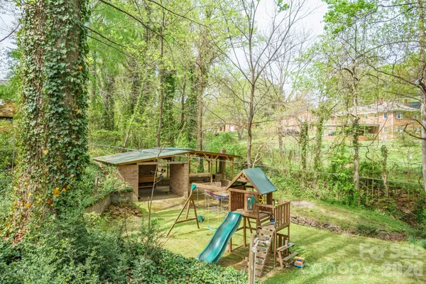 $467,000 | 465 28th Ave Lane Northeast, Hickory, NC 28601