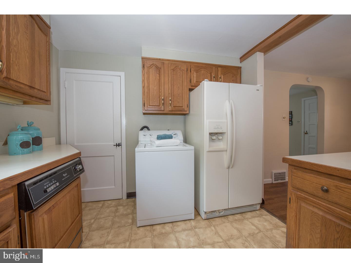 325 Sandy Bank Road Media, PA 19063 - Photo 8 of 24