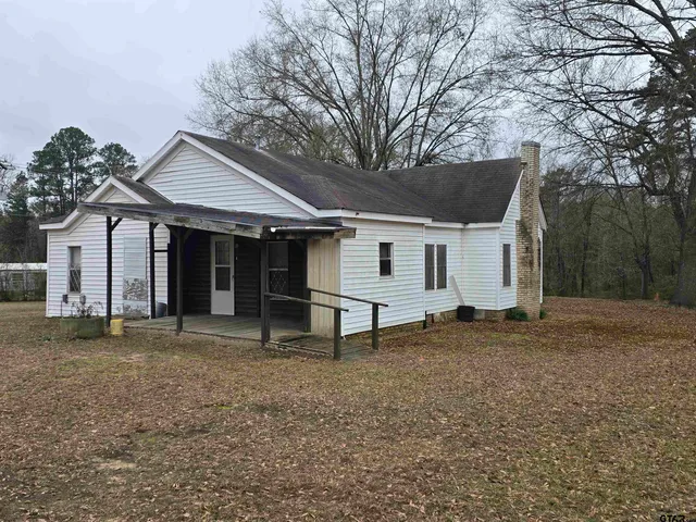 $66,900 | 2512 Iron Road, Diana, TX 75640