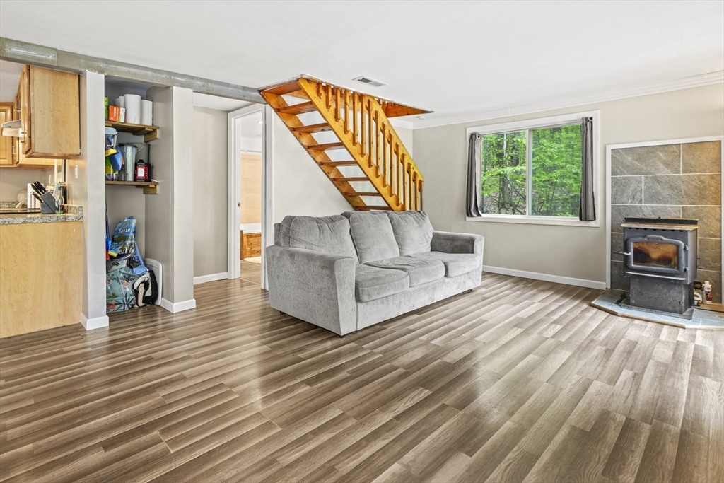 91 Deer Bay Road Ashby, MA 01431 - Photo 7 of 35