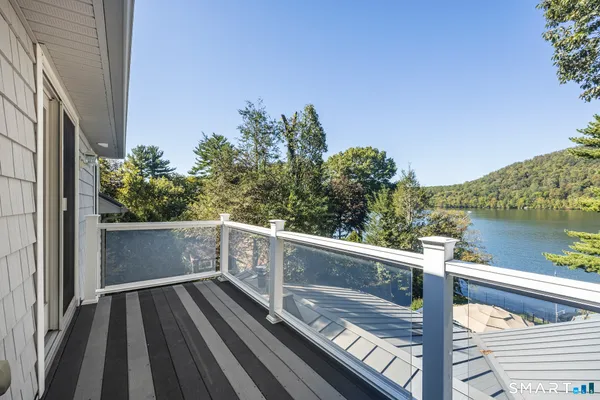 $1,995,000 | 126 Sherry Lane, New Milford, CT 06776