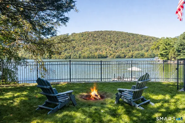 $1,995,000 | 126 Sherry Lane, New Milford, CT 06776