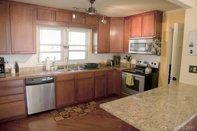 34 Reese Road Asheville, NC 28805 - Photo 2 of 19 Gallery Image 2