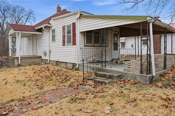 $62,500 | 526 North Street, Hardin, MO 64035