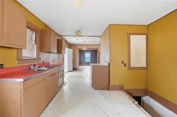 $62,500 | 526 North Street, Hardin, MO 64035