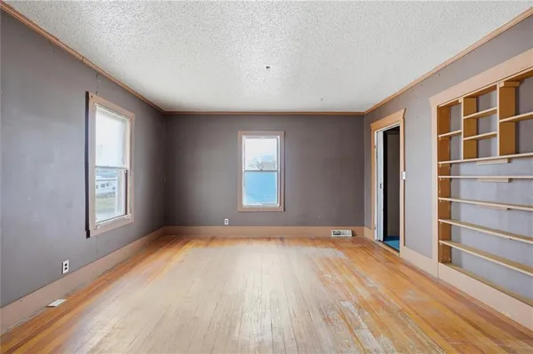 $62,500 | 526 North Street, Hardin, MO 64035