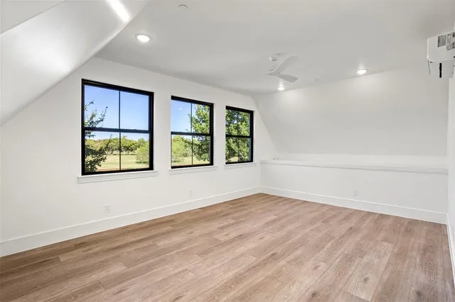 an empty room with an empty space